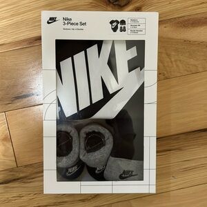 Nike onesie, hat and booties